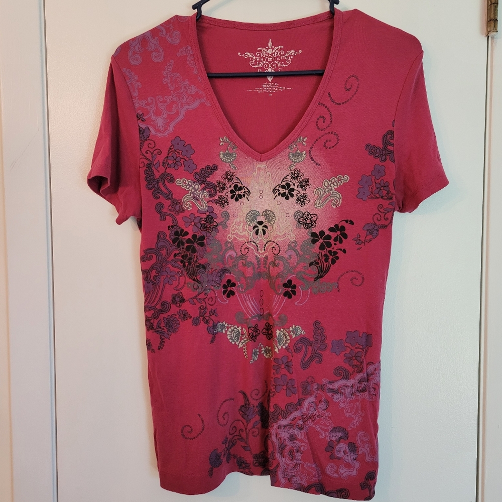 Size M Medium Tommy Hilfiger Pink Floral Graphic Short Sleeve Vneck Tshirt Top